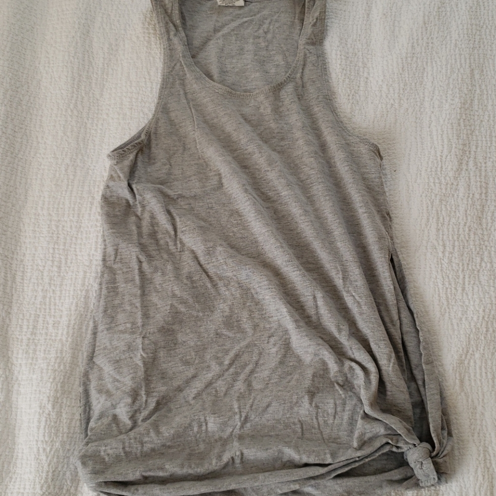 Exist large gray tank top